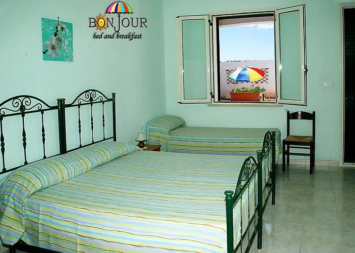 住宿加早餐酒店 Bonjour 莫尔恰诺迪莱乌卡